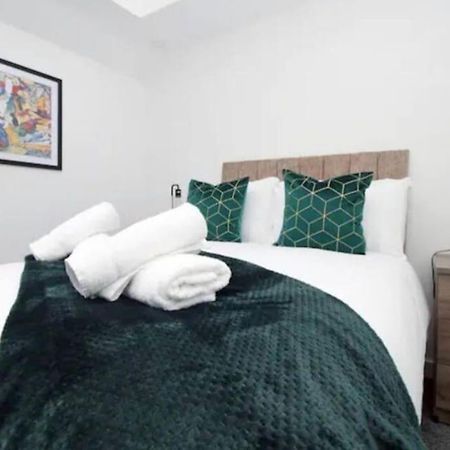 Luxury Redefined:Cardiff 1-Bedアパートメント エクステリア 写真