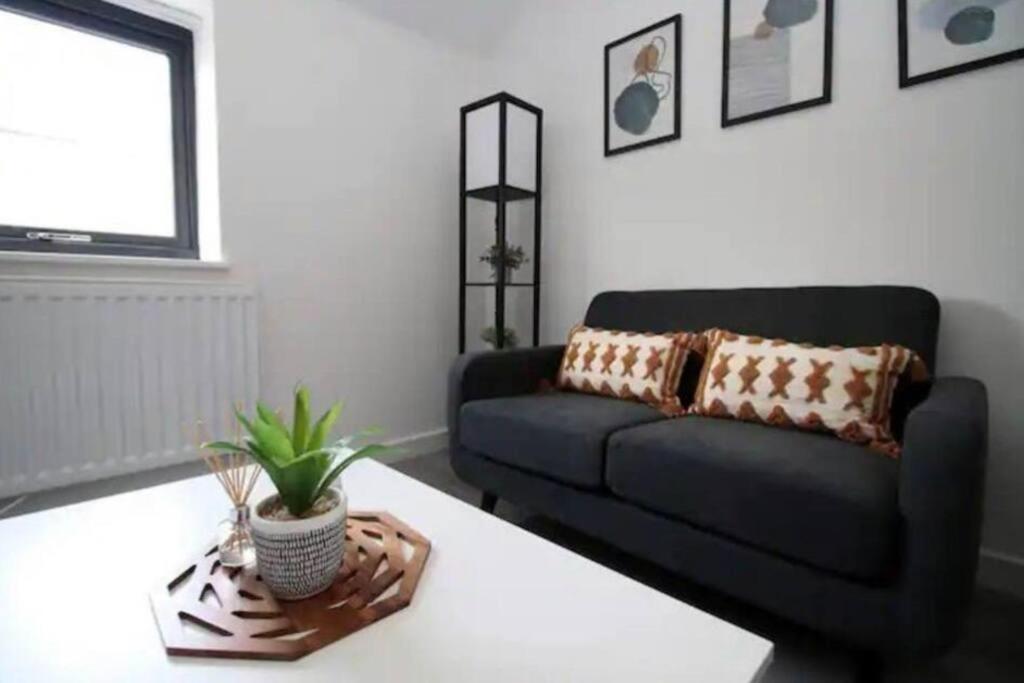 Luxury Redefined:Cardiff 1-Bedアパートメント エクステリア 写真